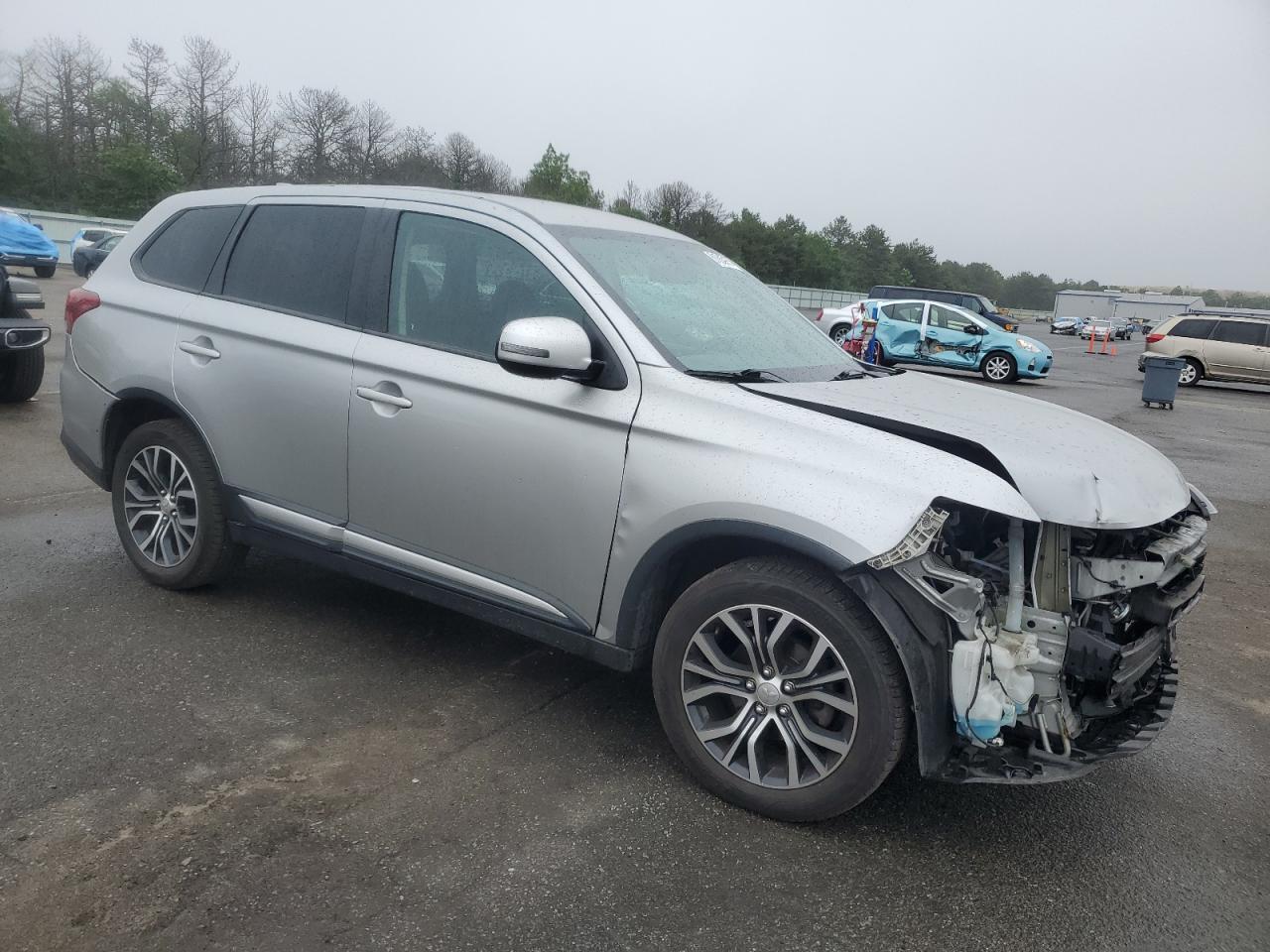 2018 MITSUBISHI outlander