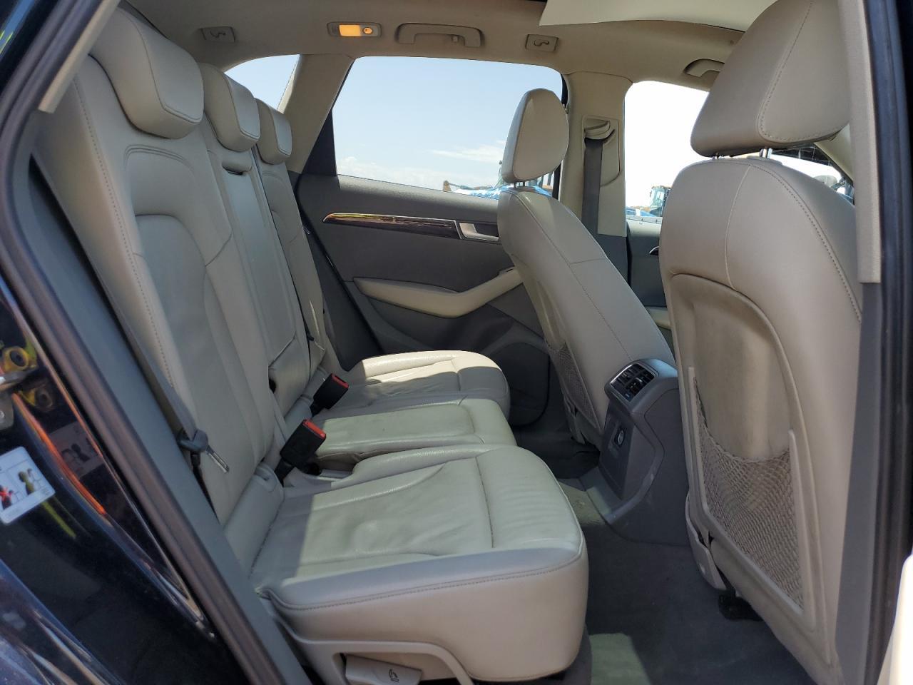 2010 AUDI Q5