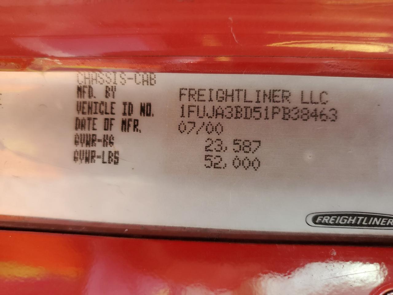 2001 FREIGHTLINER Century120
