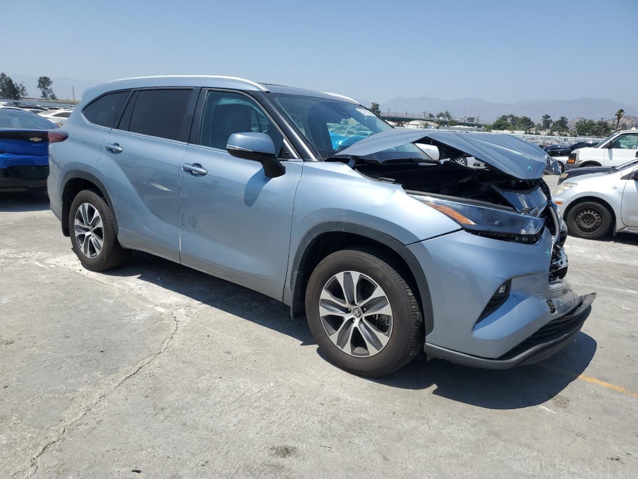 2024 TOYOTA HIGHLANDER
