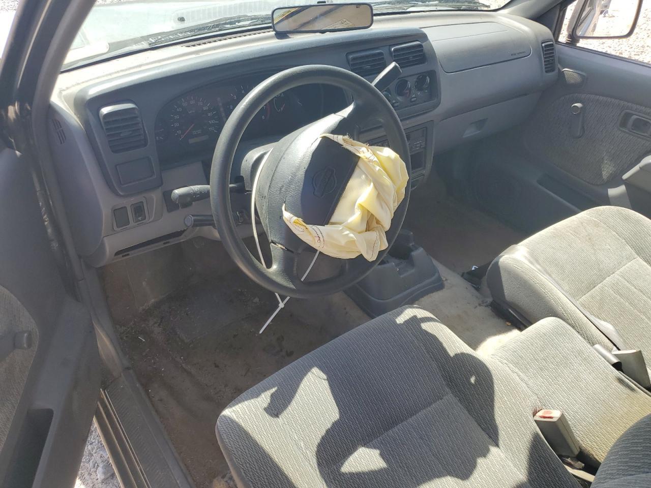 2000 NISSAN Frontier