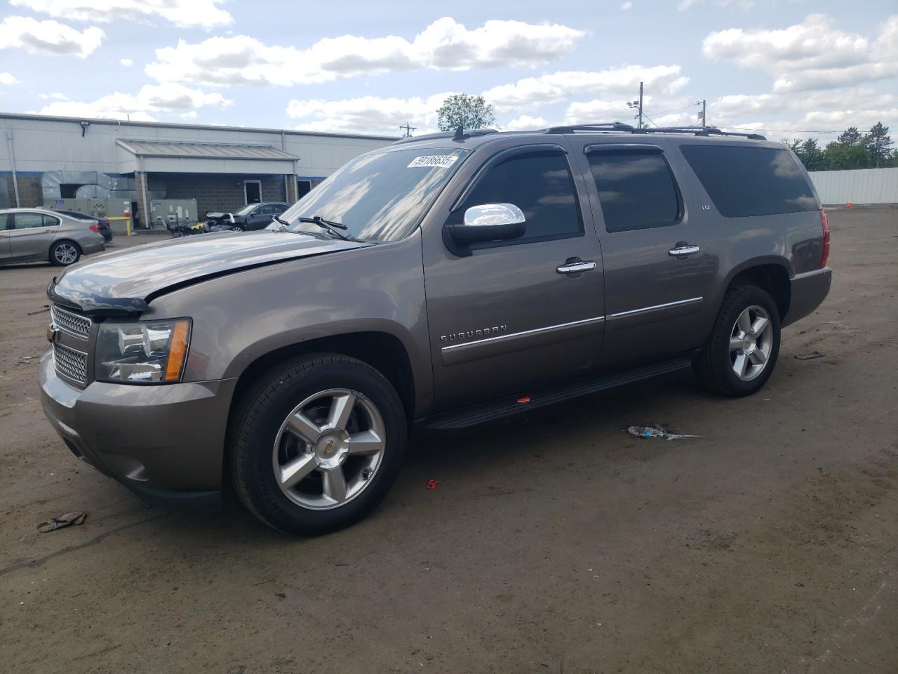 2011 CHEVROLET Suburban