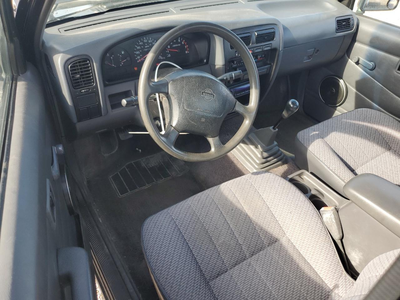 1997 NISSAN Navara