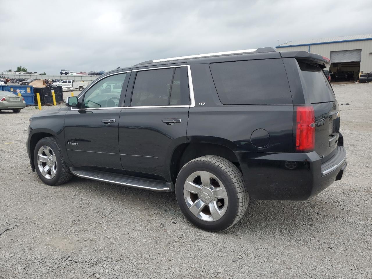 2016 CHEVROLET Tahoe