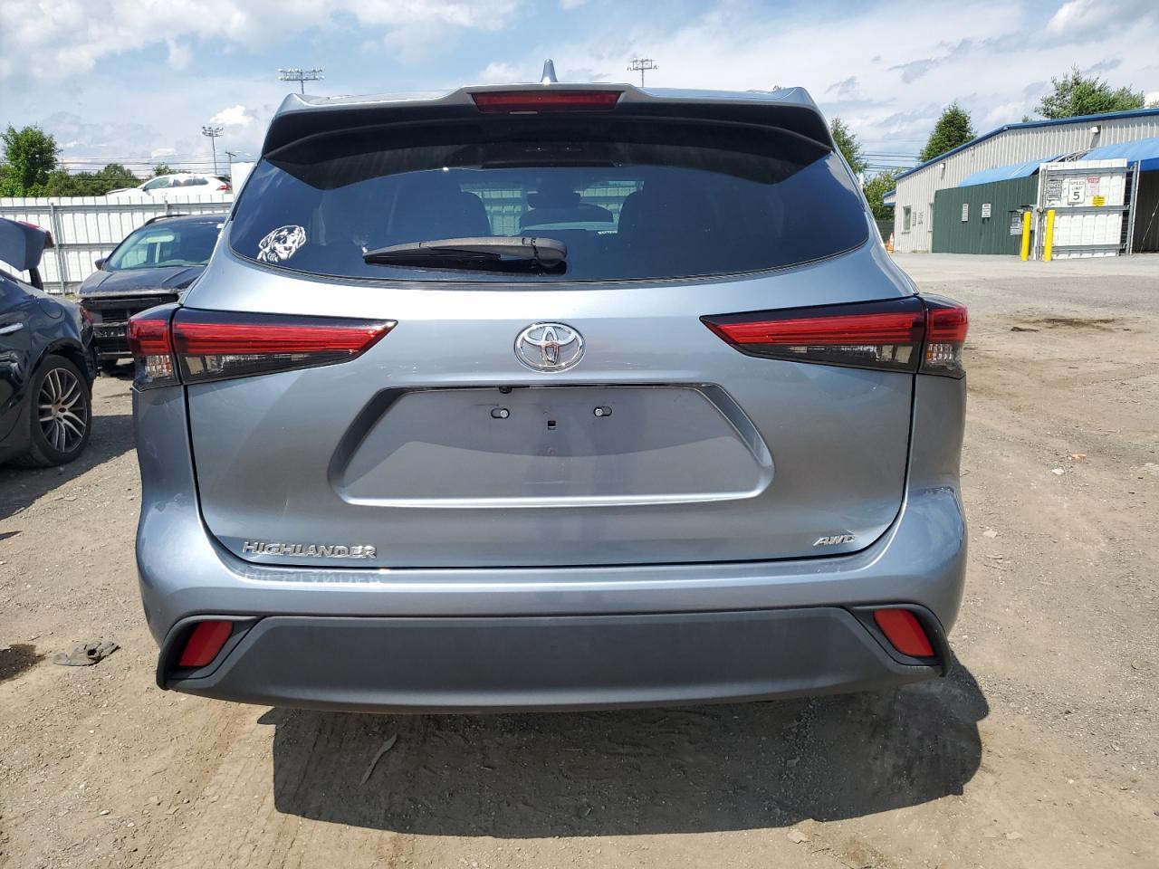 2022 TOYOTA HIGHLANDER