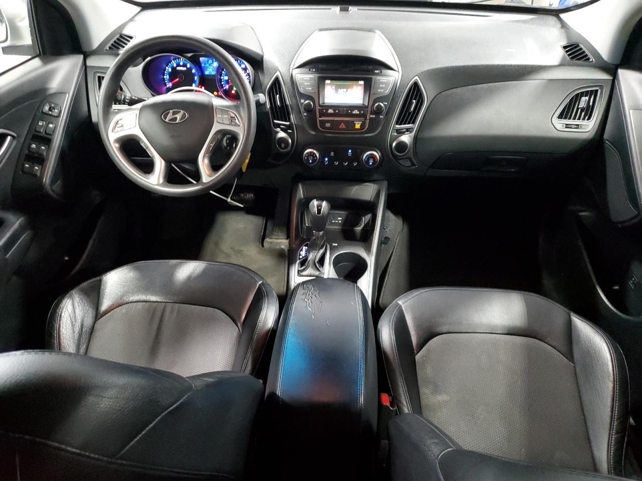 2015 HYUNDAI TUCSON