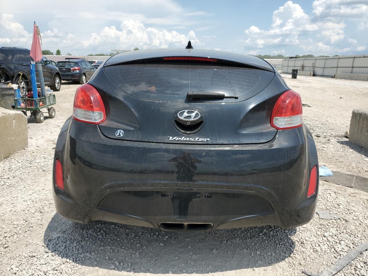 2016 HYUNDAI VELOSTER