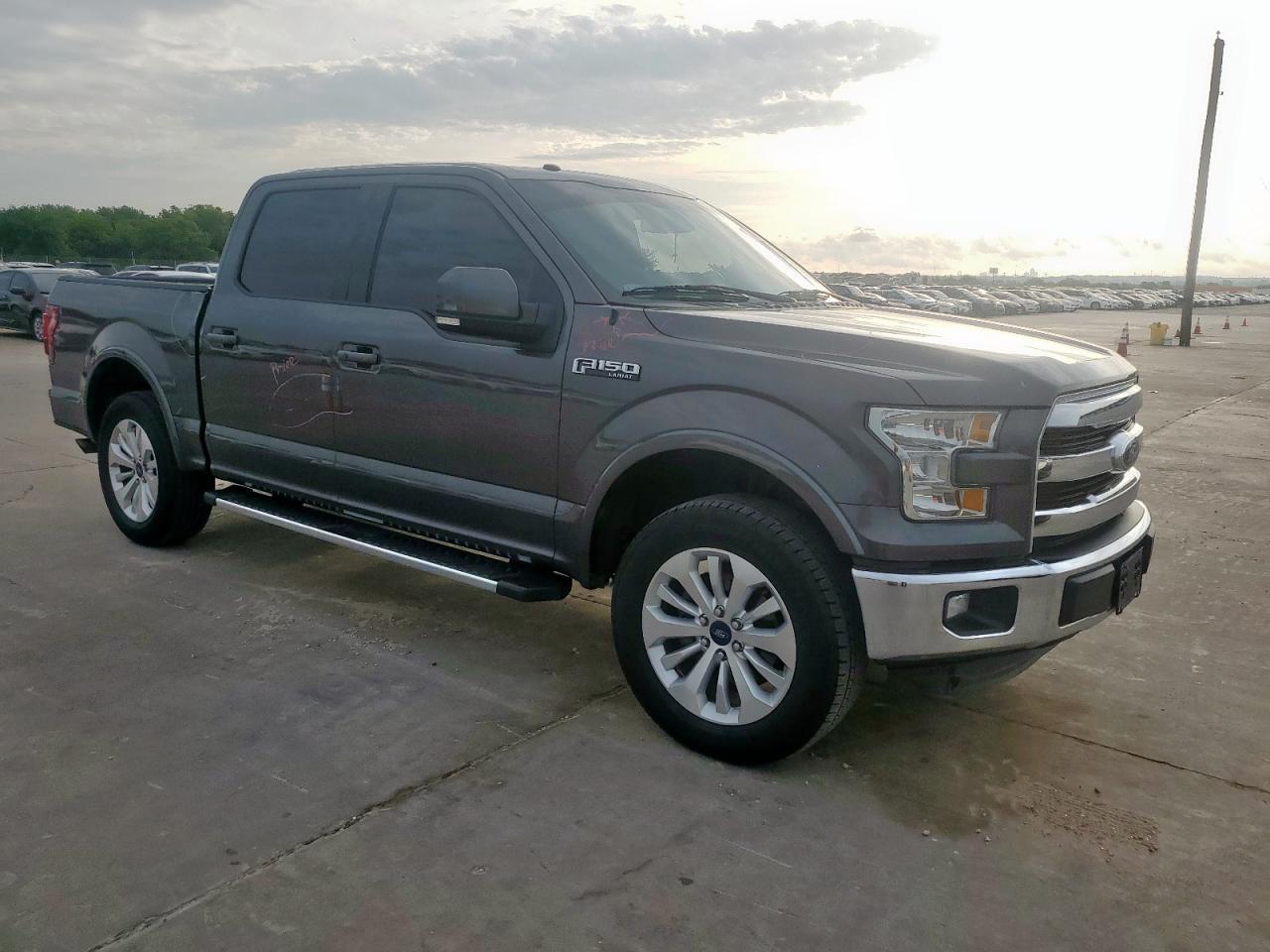 2015 FORD F-150