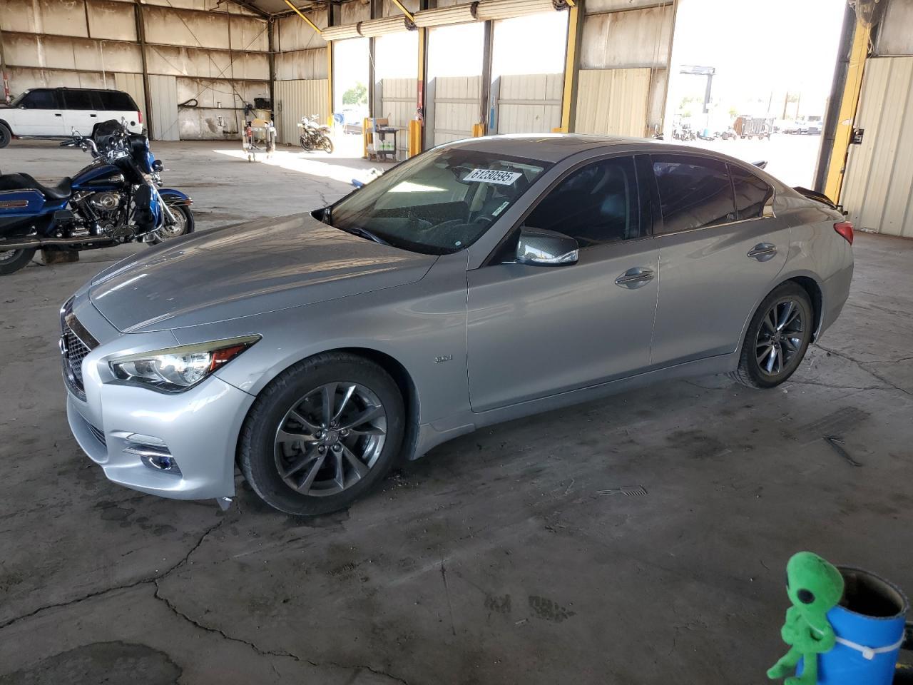 2017 INFINITI Q50