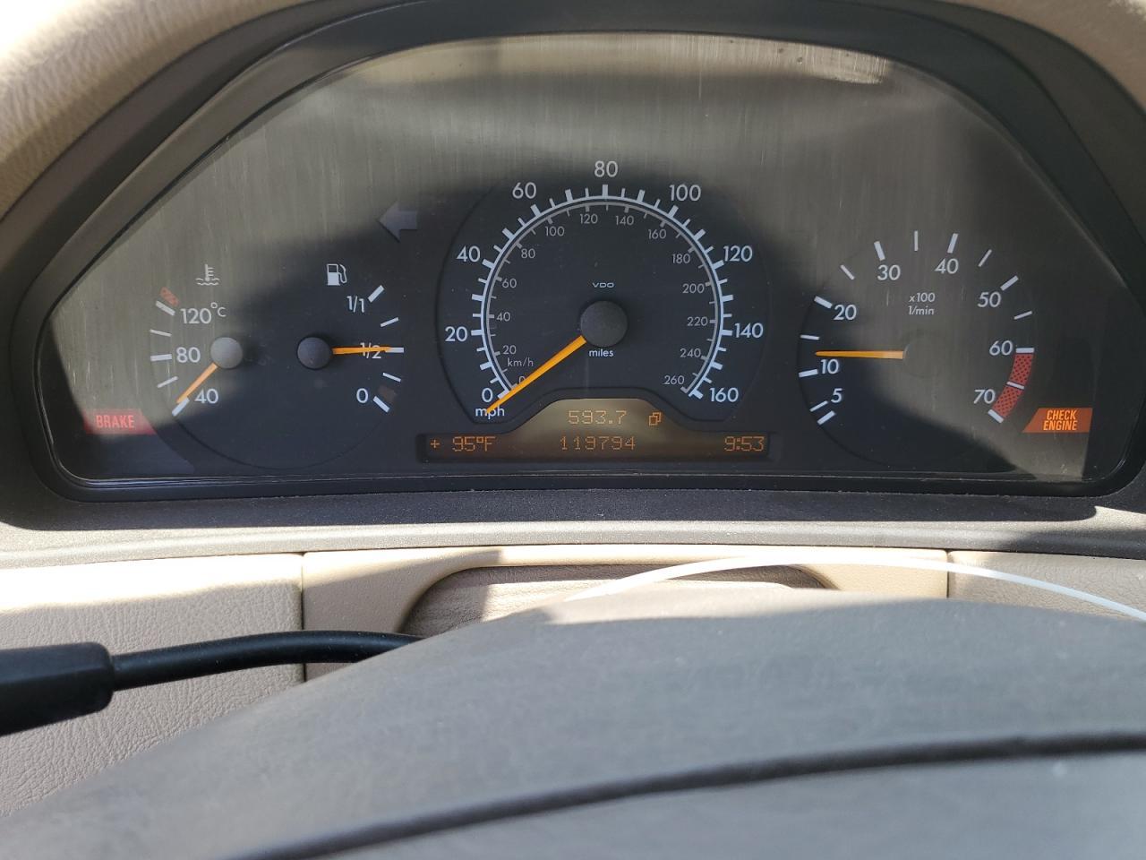 1999 MERCEDES-BENZ E-Class