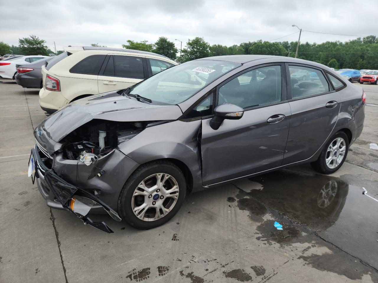 2014 FORD Fiesta