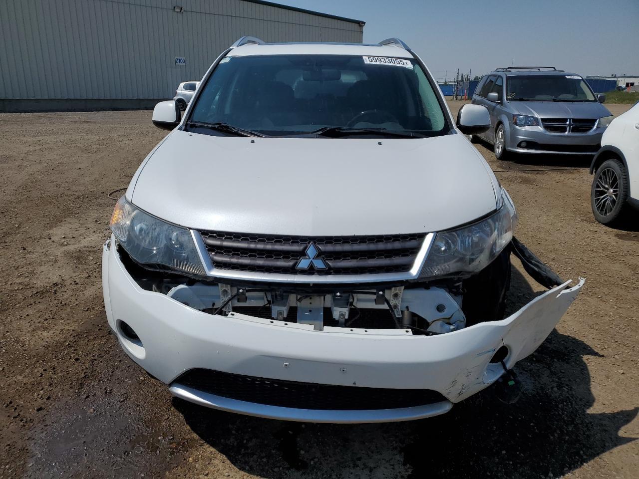2009 MITSUBISHI outlander