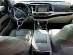 2016 TOYOTA HIGHLANDER