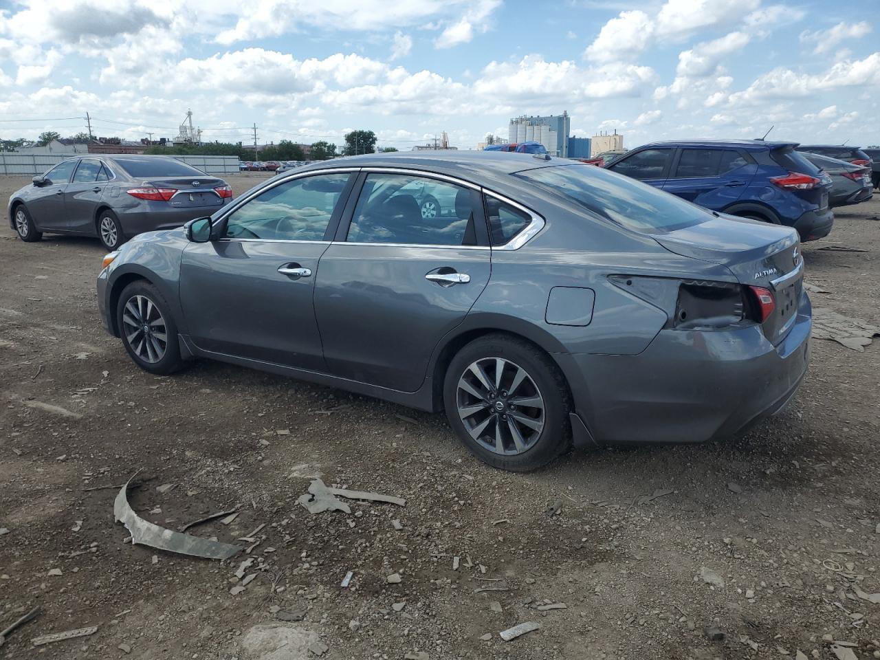 2017 NISSAN ALTIMA