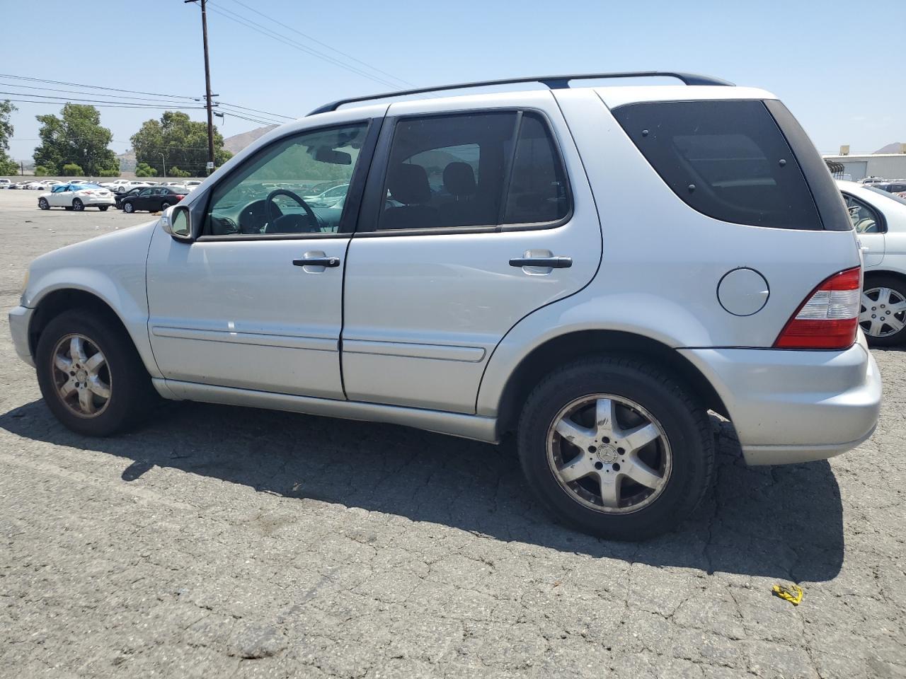 2002 MERCEDES-BENZ ML-Class