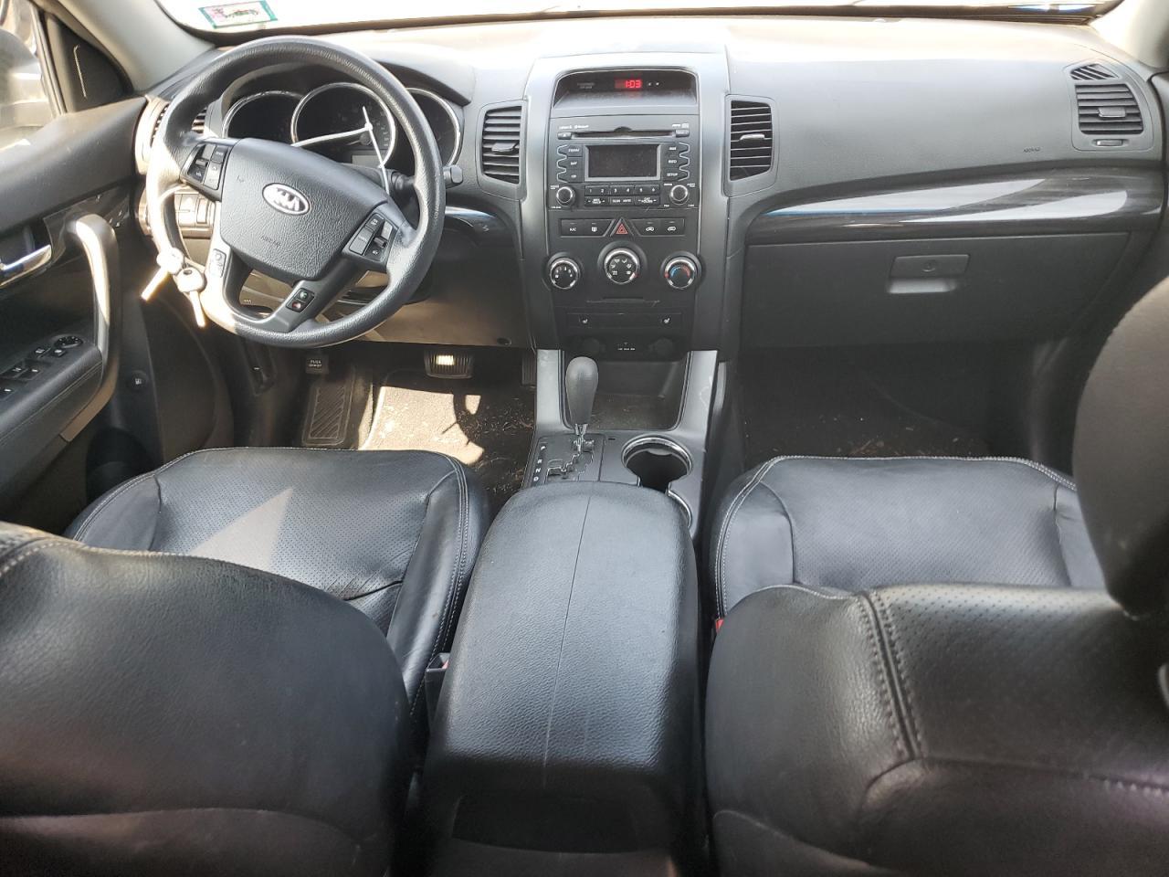 2011 KIA SORENTO