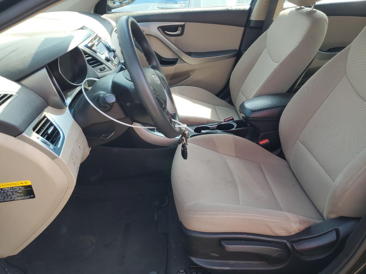 2016 HYUNDAI ELANTRA