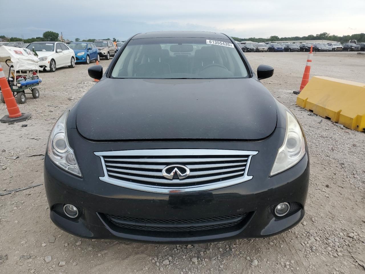 2011 INFINITI G37