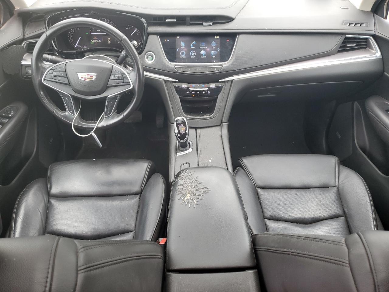 2017 CADILLAC XT5