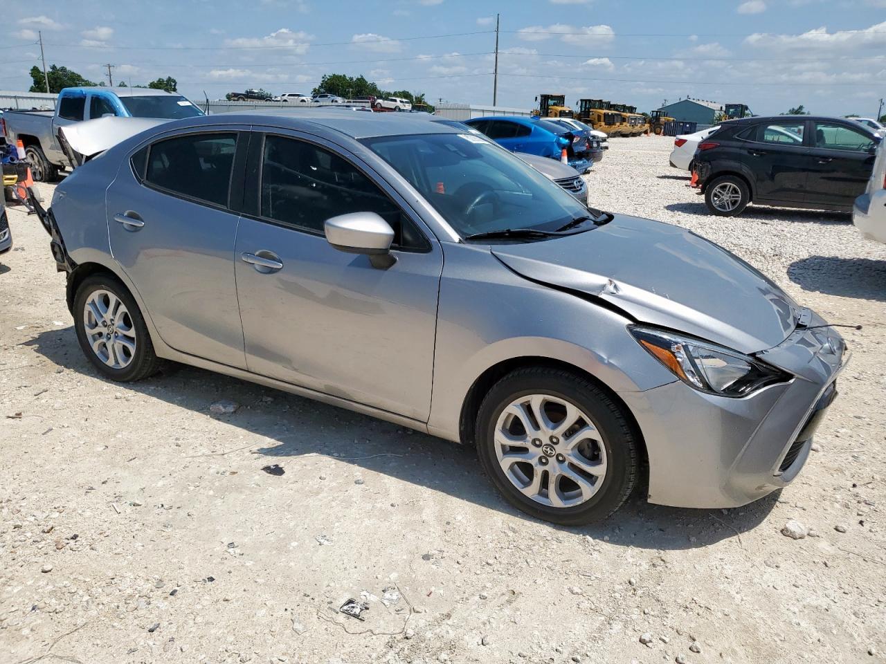 2016 TOYOTA SCION