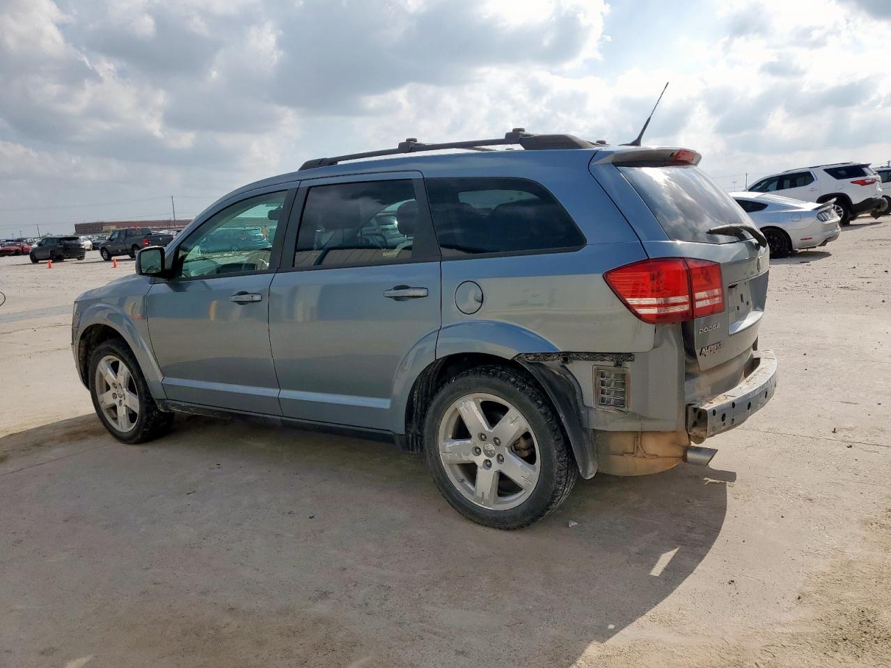 2010 DODGE JOURNEY