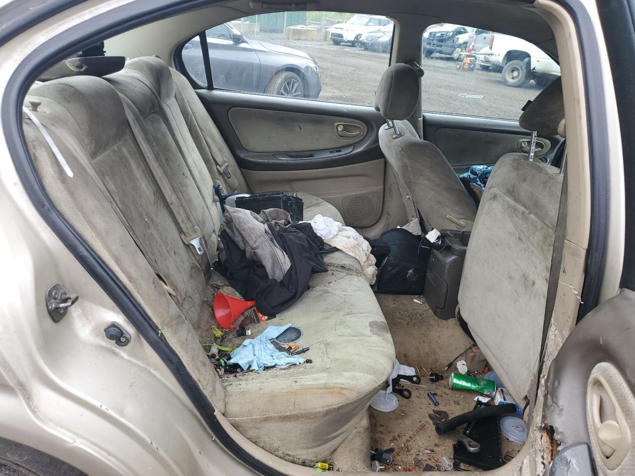 2001 NISSAN Maxima