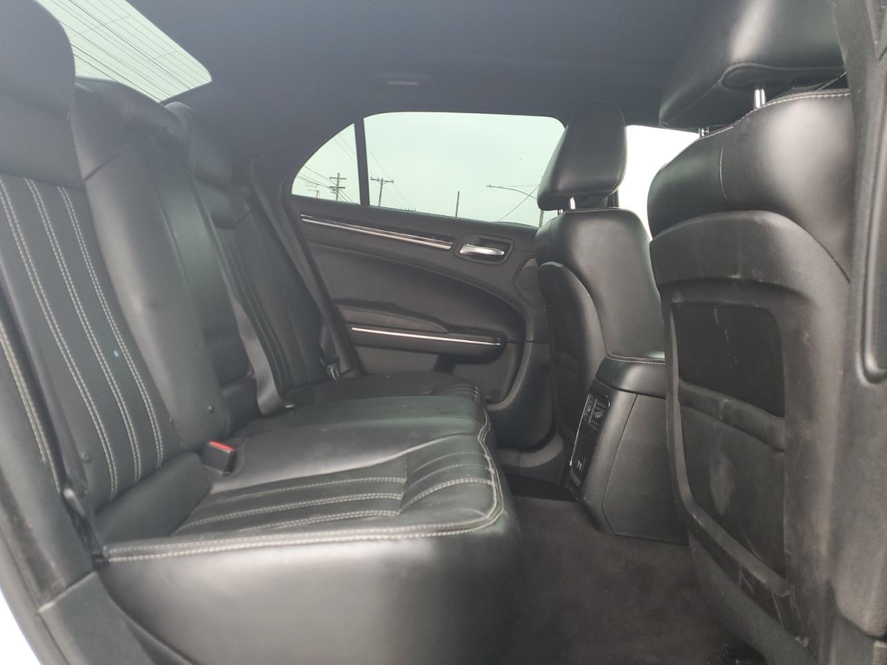 2018 CHRYSLER 300