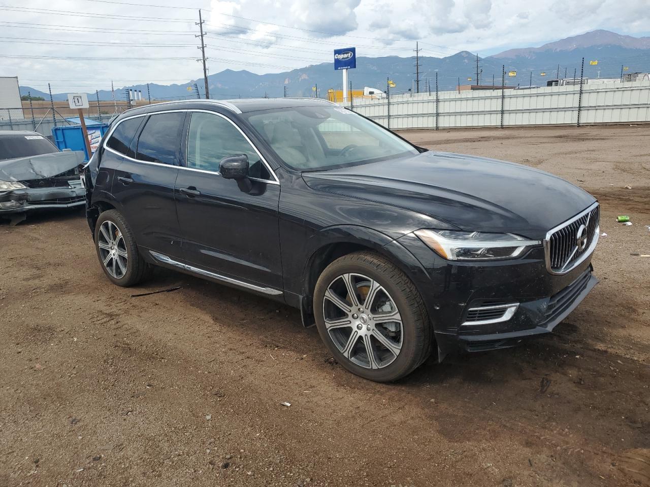 2018 VOLVO XC60