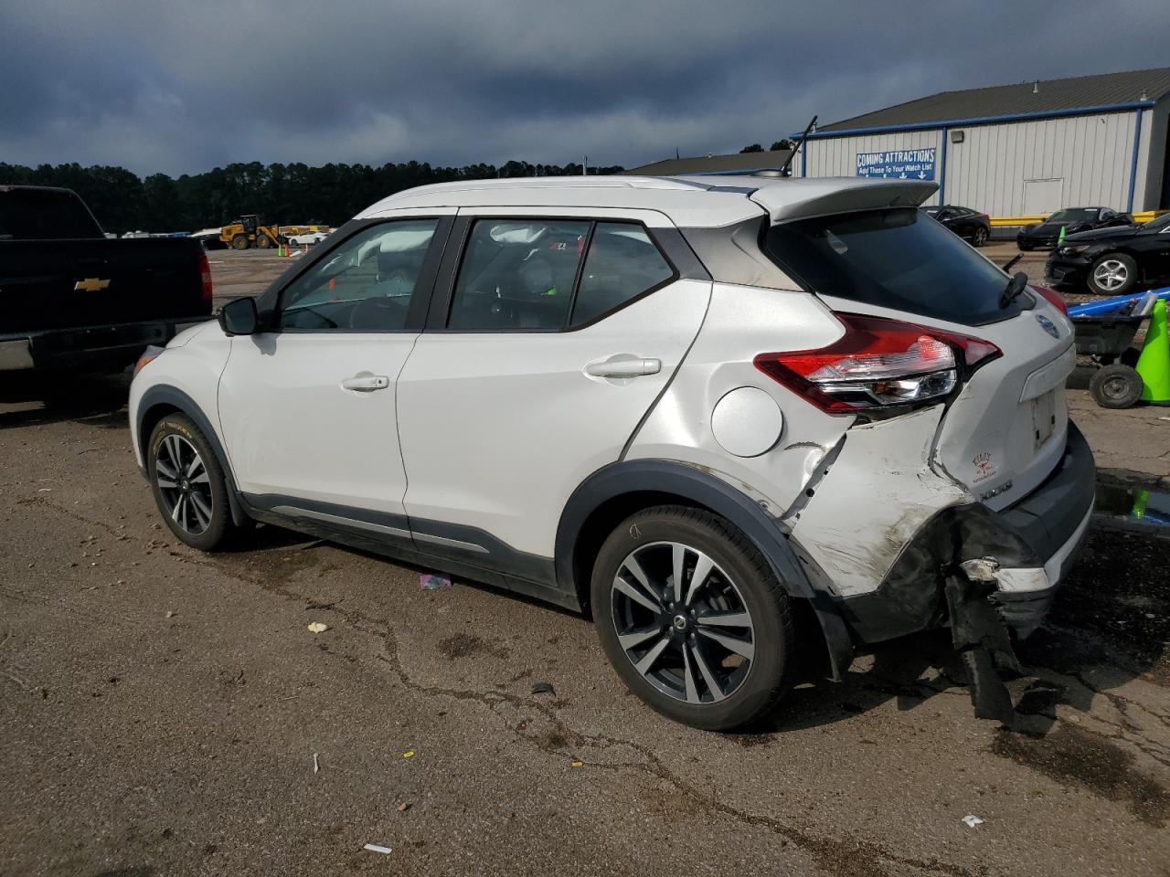 2019 NISSAN KICKS