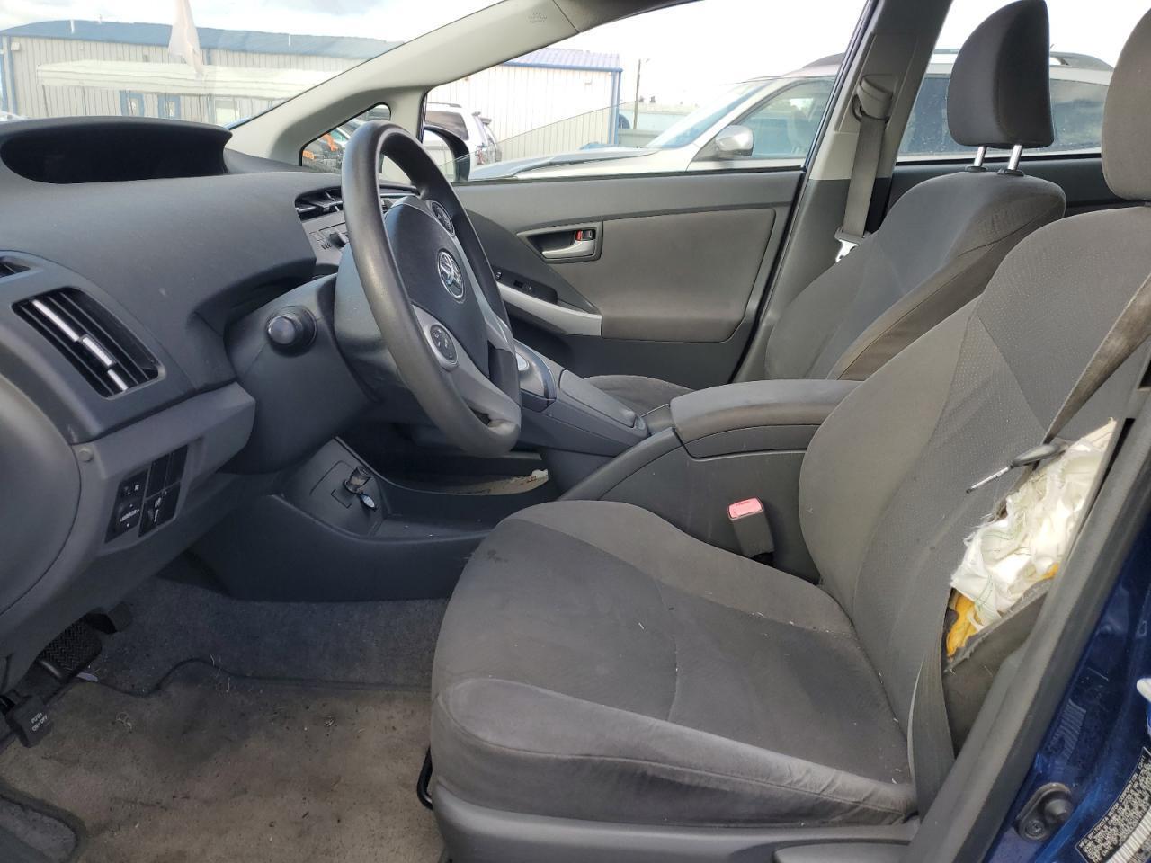 2011 TOYOTA PRIUS