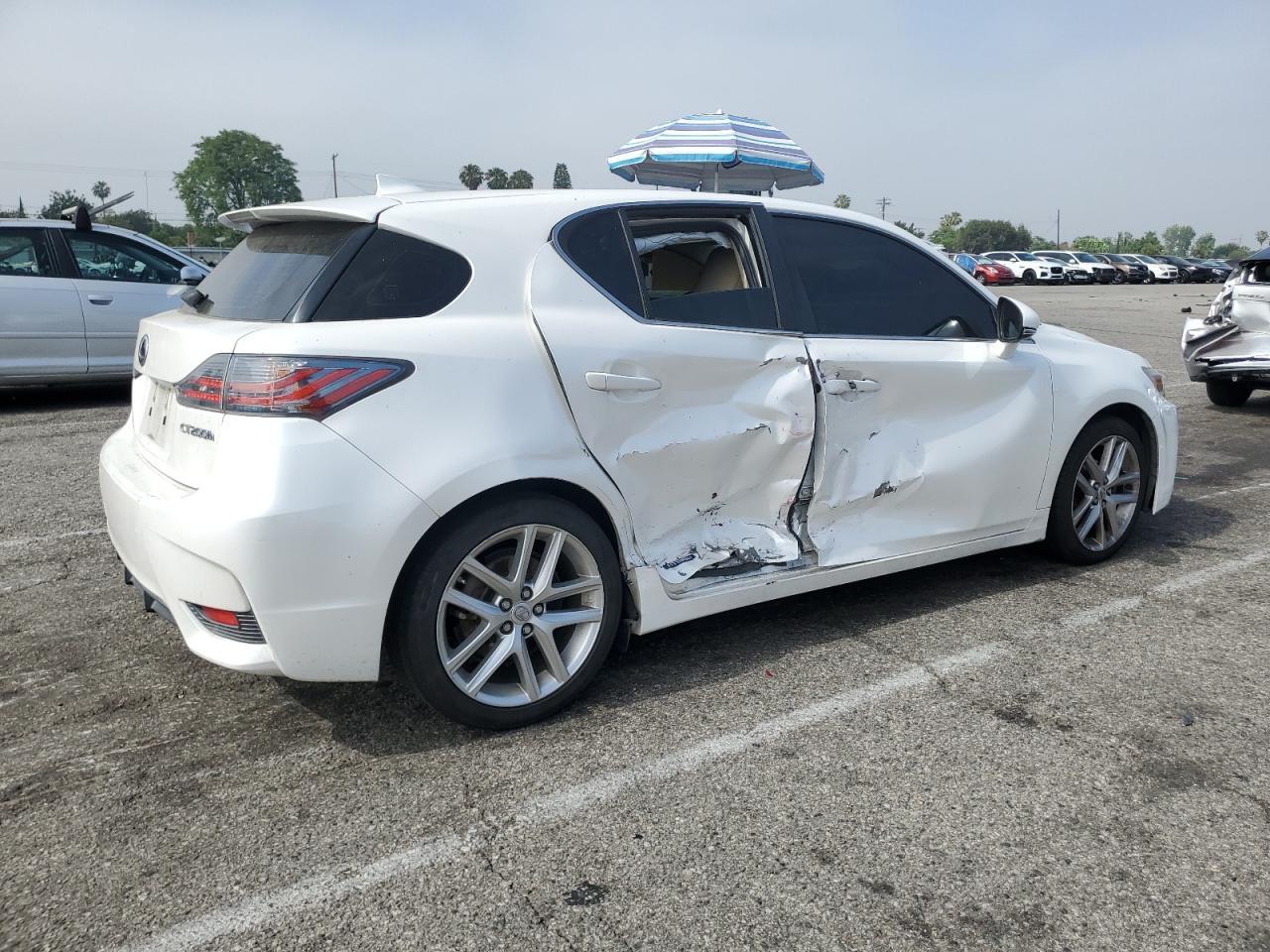 2015 LEXUS CT 200