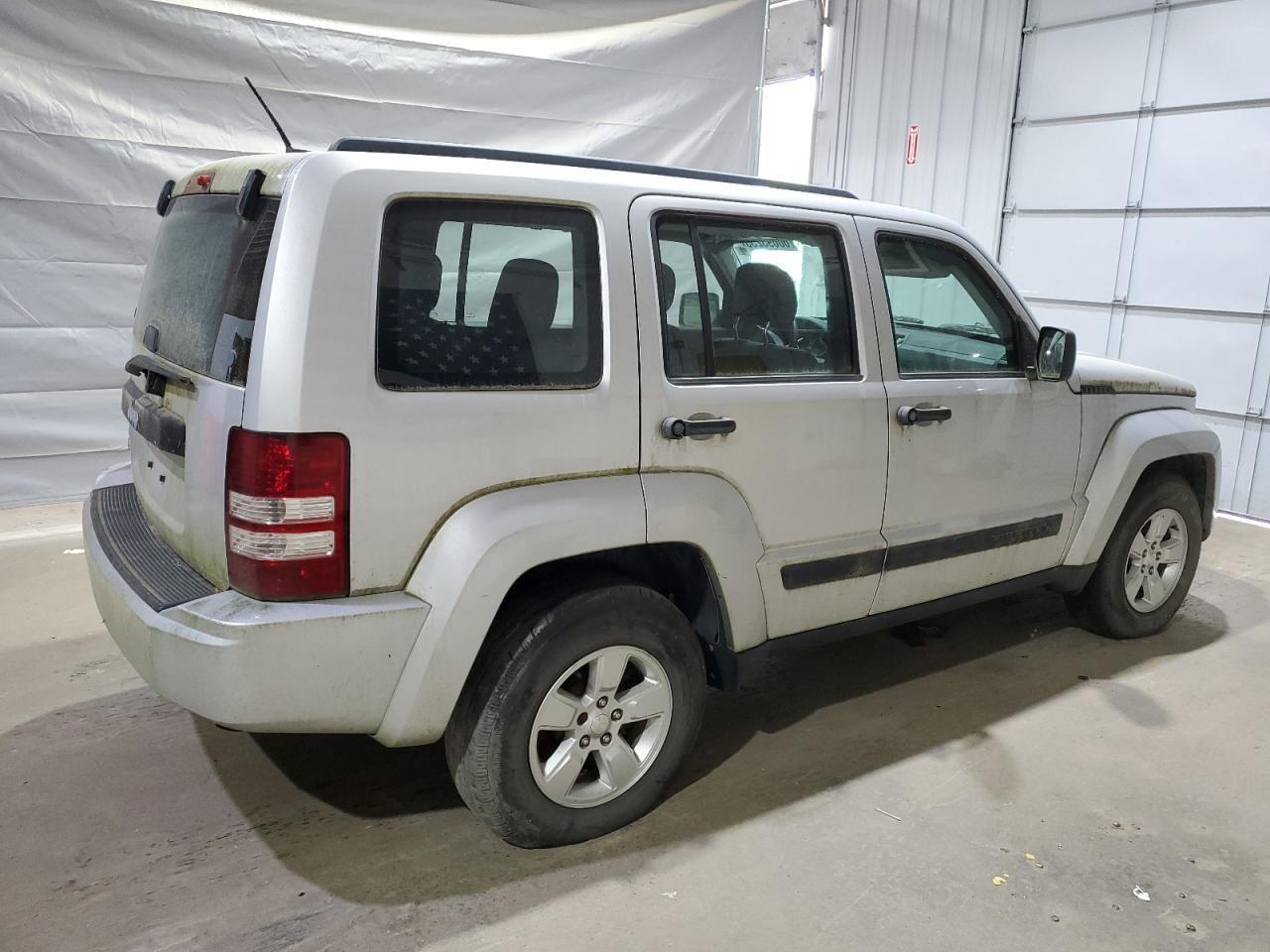 2010 JEEP Liberty