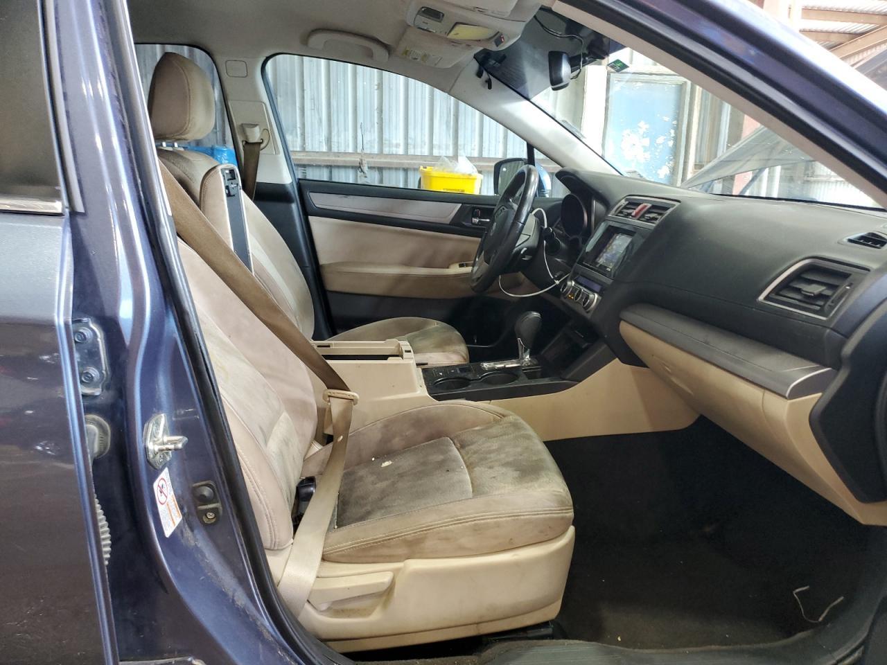 2015 SUBARU Legacy