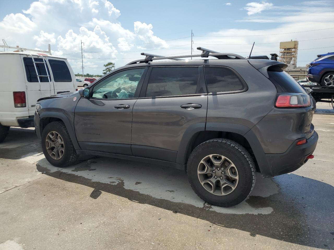 2021 JEEP CHEROKEE