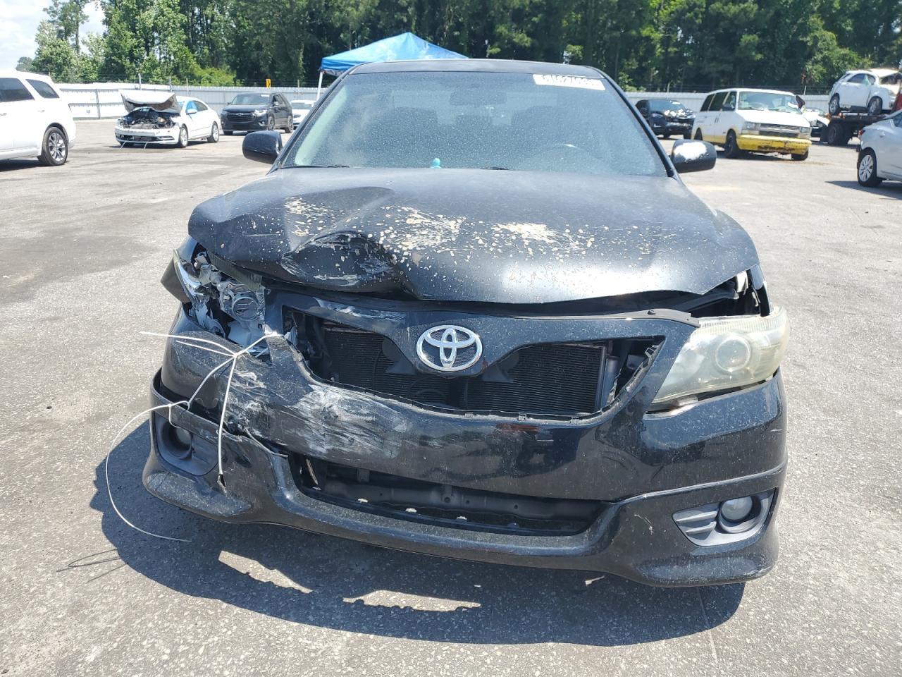 2011 TOYOTA CAMRY