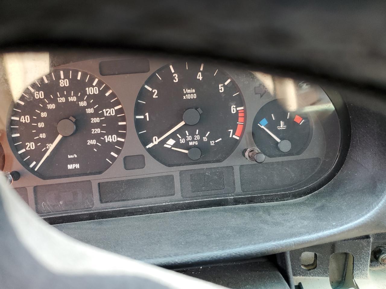 2002 BMW 3 SERIES