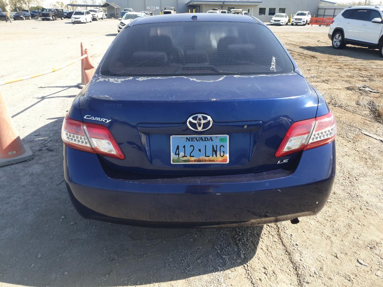 2011 TOYOTA CAMRY