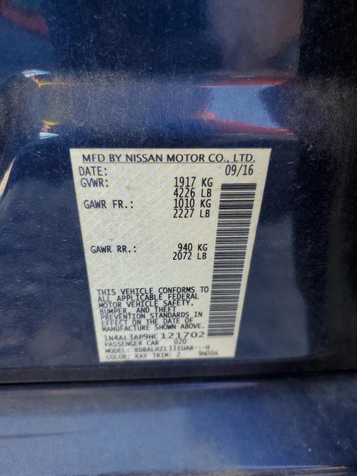2017 NISSAN ALTIMA