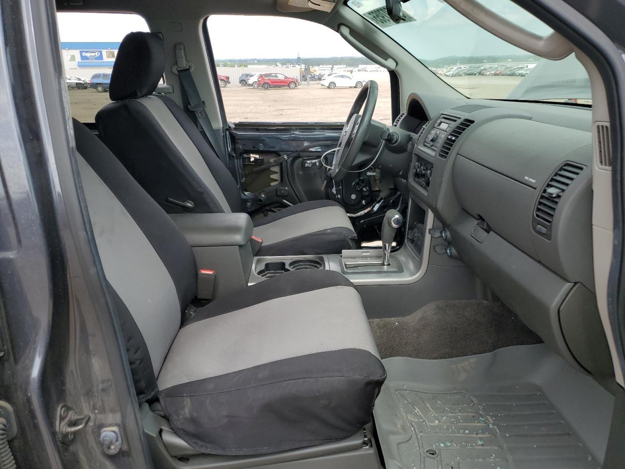 2011 NISSAN PATHFINDER