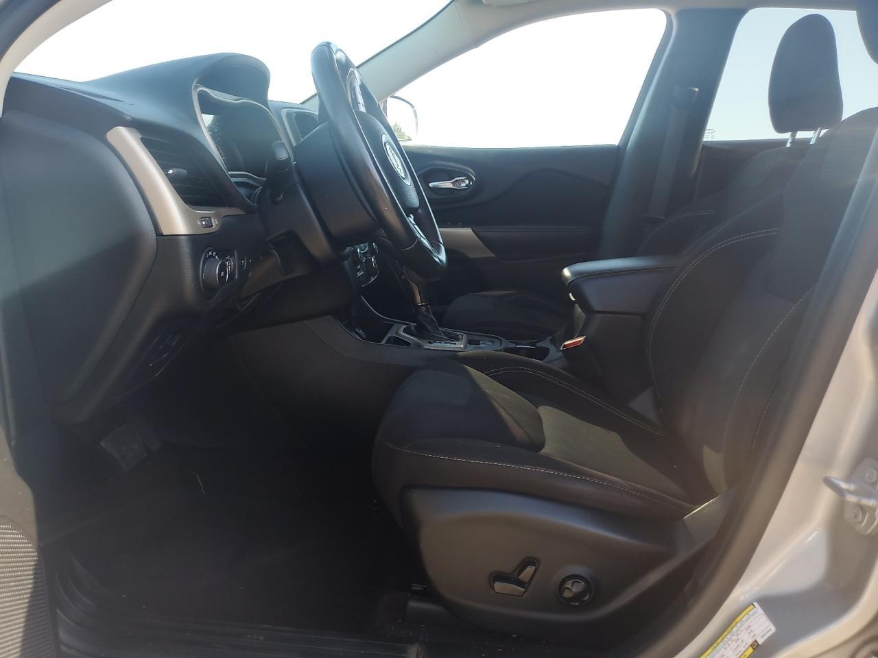 2017 JEEP CHEROKEE