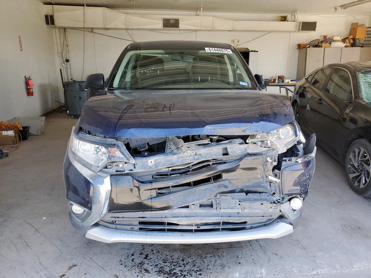 2018 MITSUBISHI outlander
