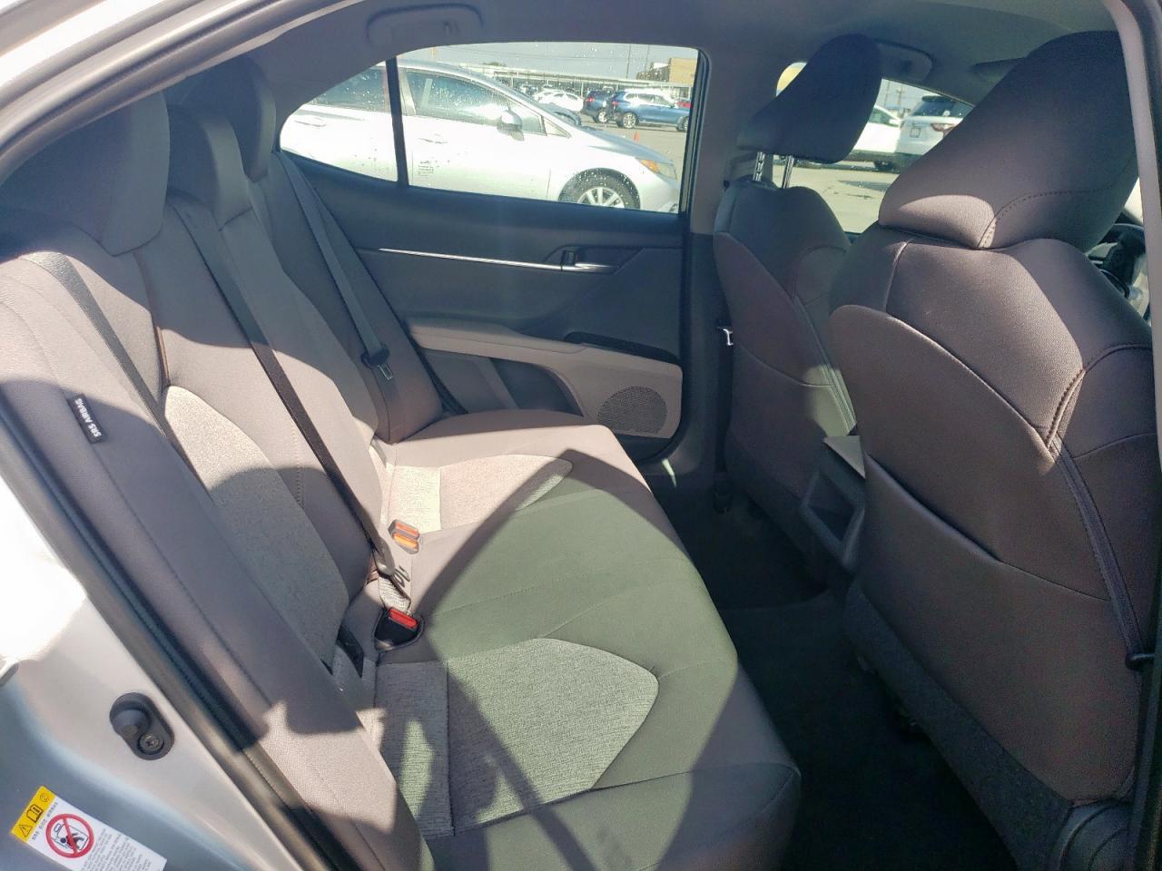 2018 TOYOTA CAMRY