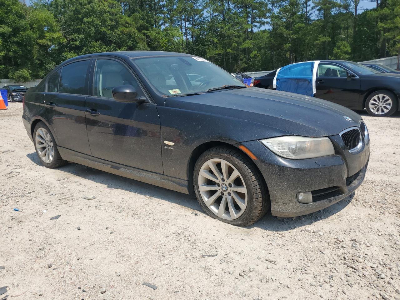2011 BMW 3 SERIES