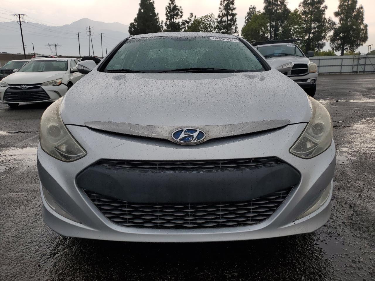 2012 HYUNDAI SONATA