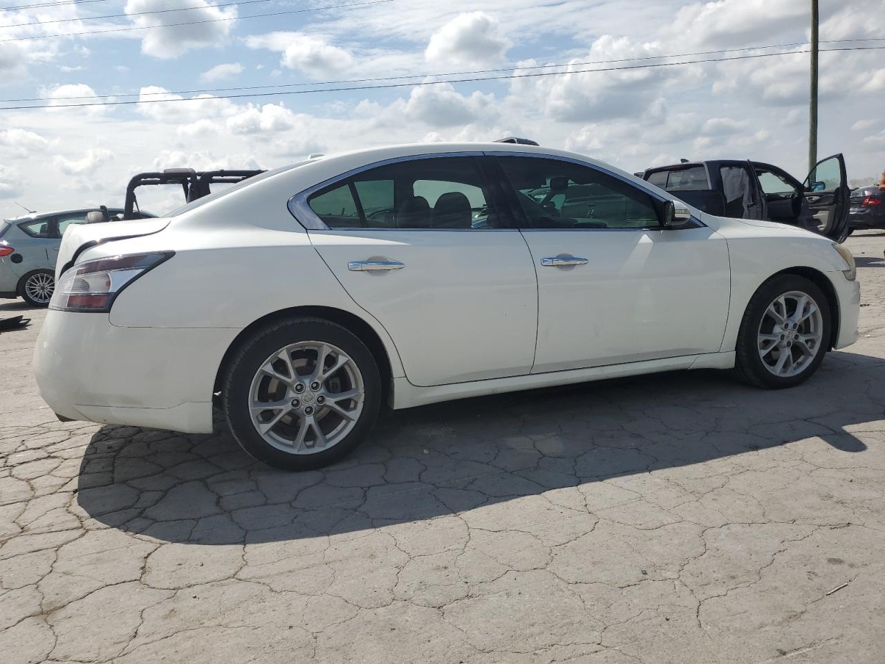 2014 NISSAN Maxima