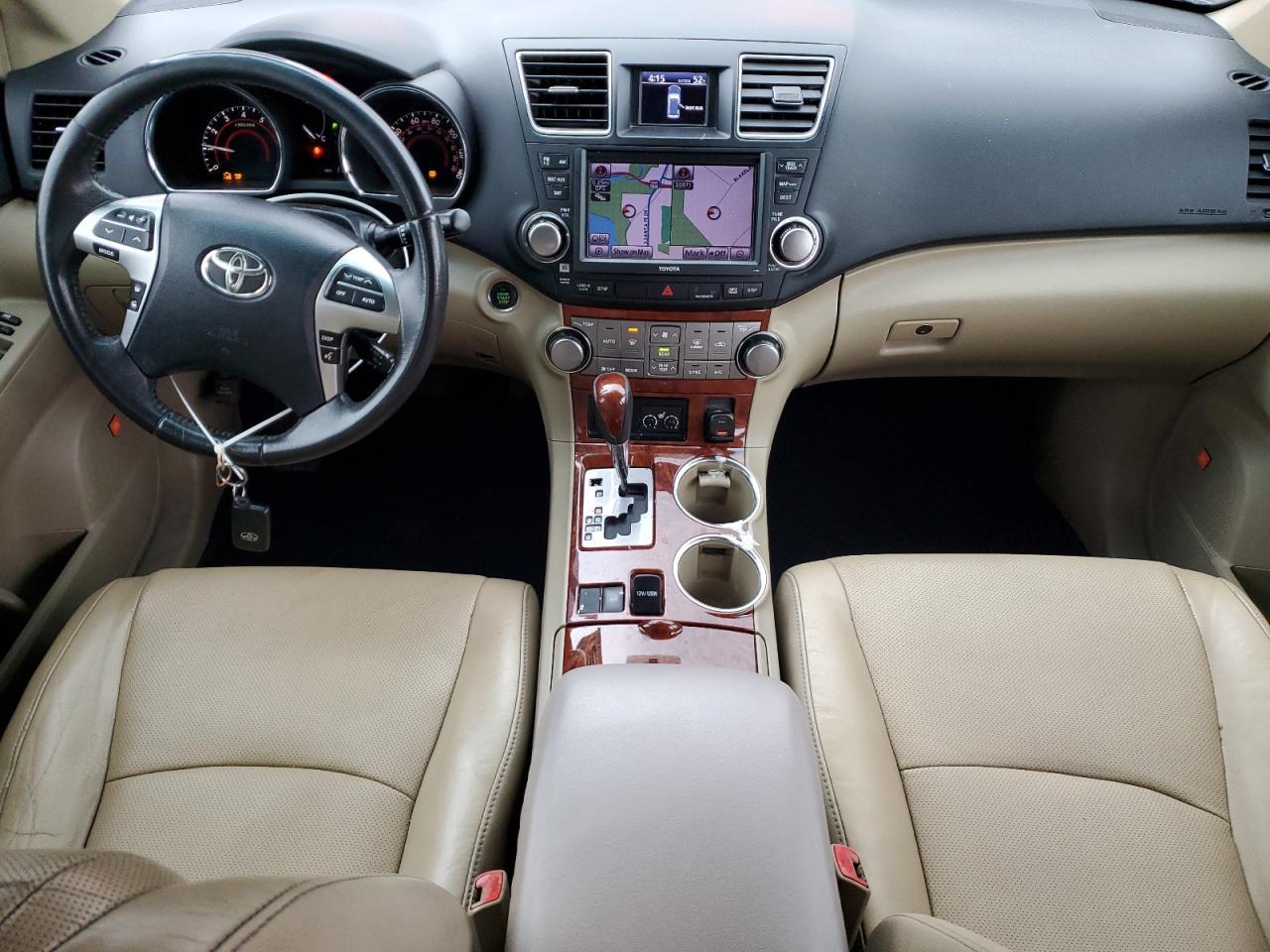2012 TOYOTA HIGHLANDER