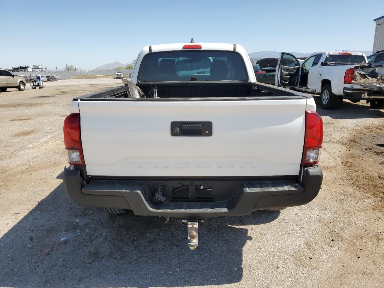 2018 TOYOTA TACOMA