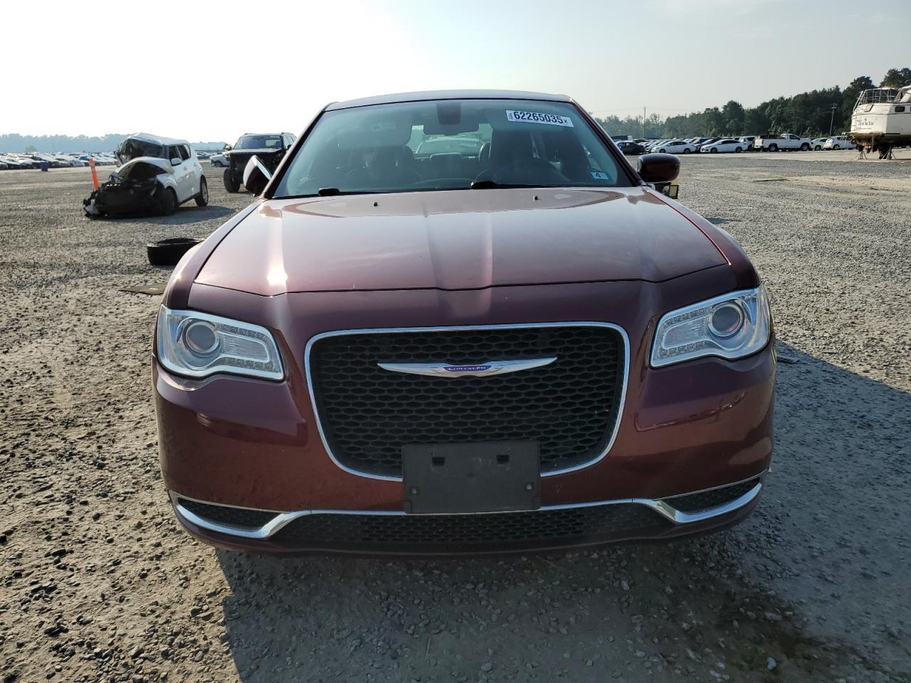 2017 CHRYSLER 300