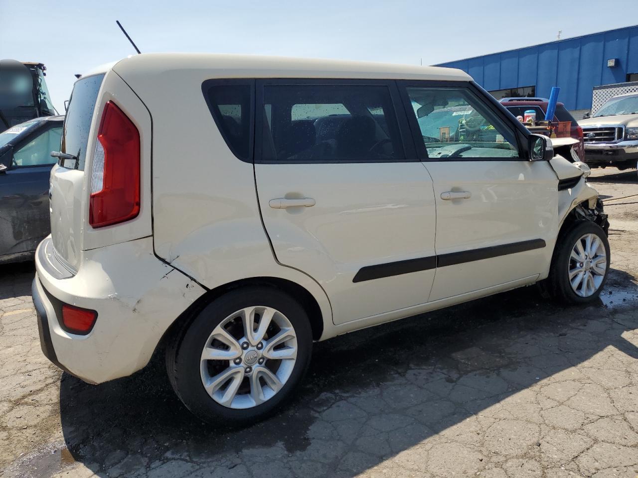 2013 KIA SOUL