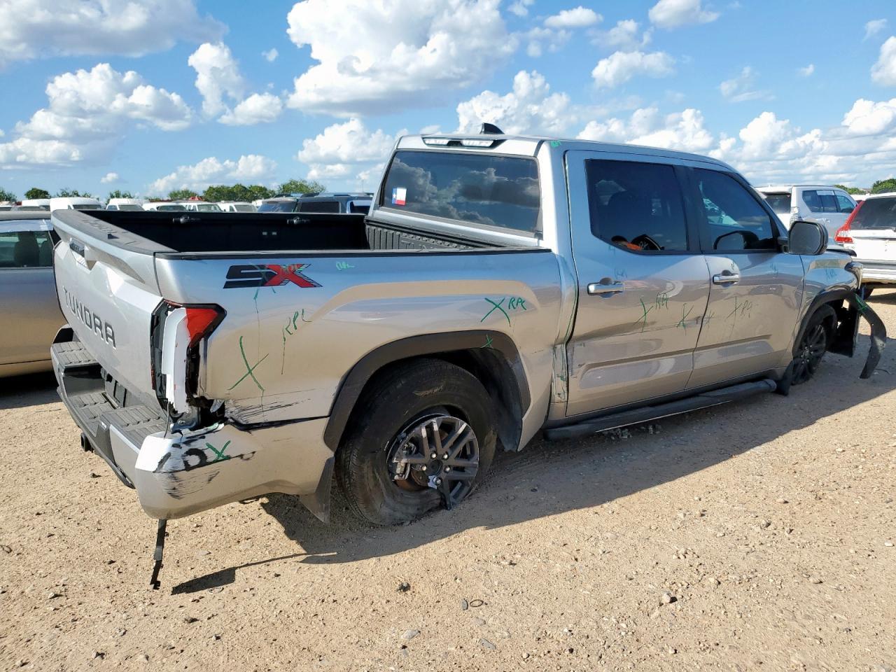 2025 TOYOTA TUNDRA